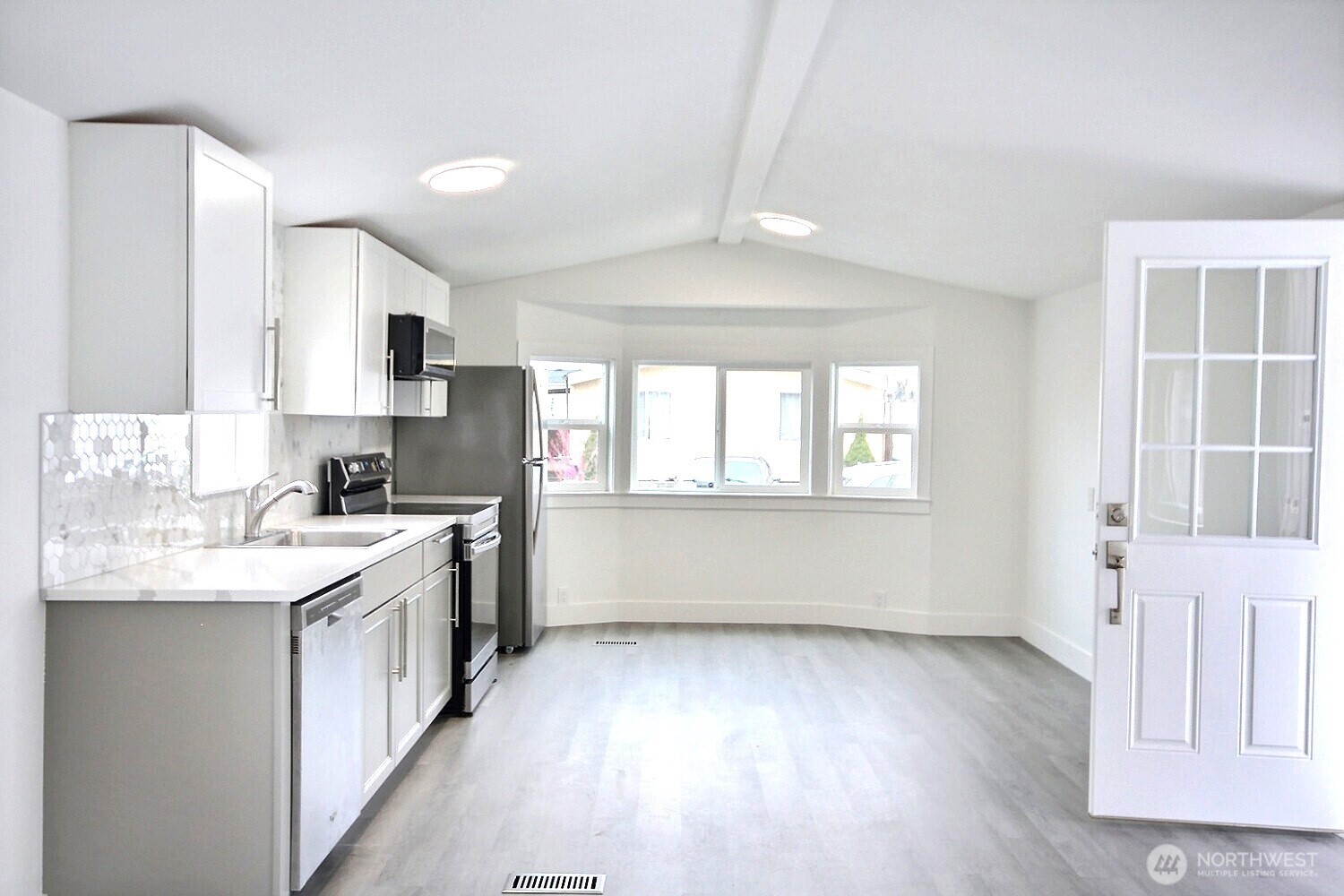 210 37th Street SE 35