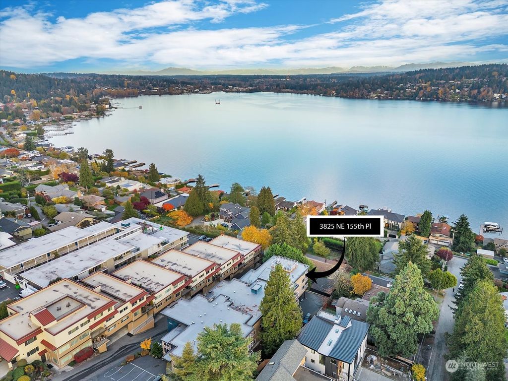 Photo of 3825 NE 155th Place #102, Lake Forest Park, WA 98155 (MLS # 2309974)