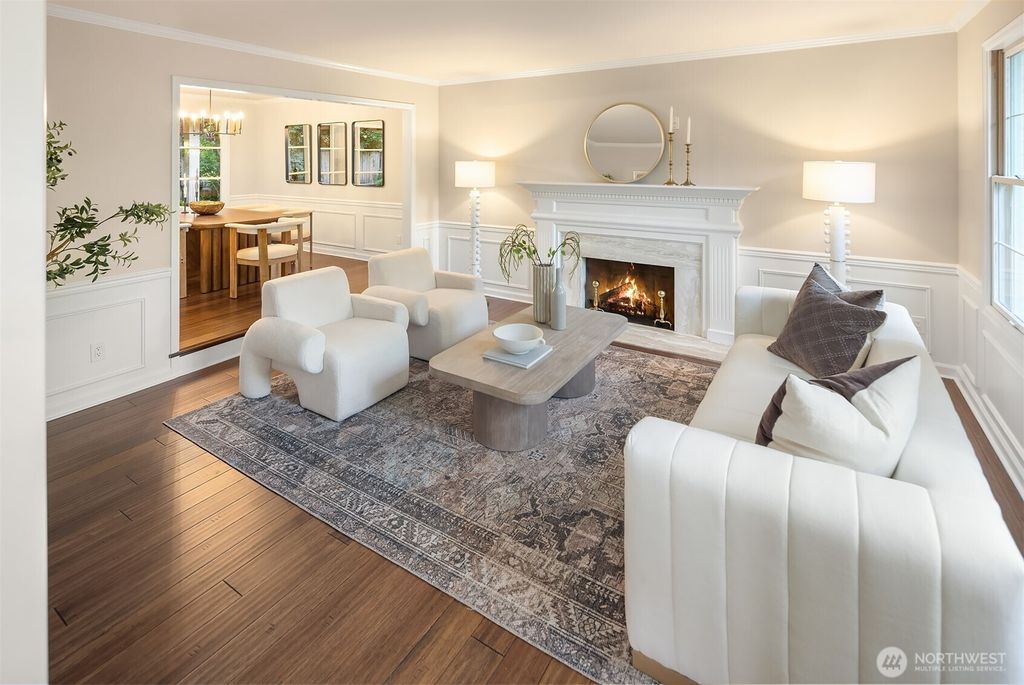 Photo of 4639 241st Avenue SE, Sammamish, WA 98029 (MLS # 2391907)