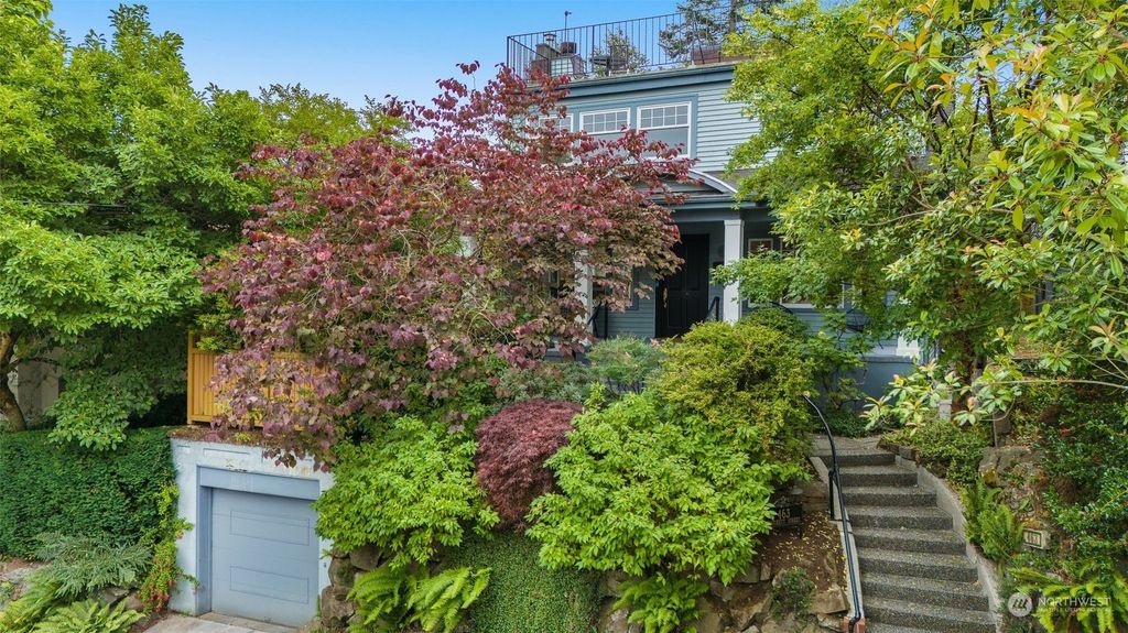 Photo of 463 Crockett Street, Seattle, WA 98109 (MLS # 2276879)