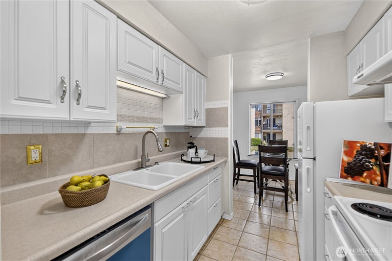 14510 124TH Avenue NE C28