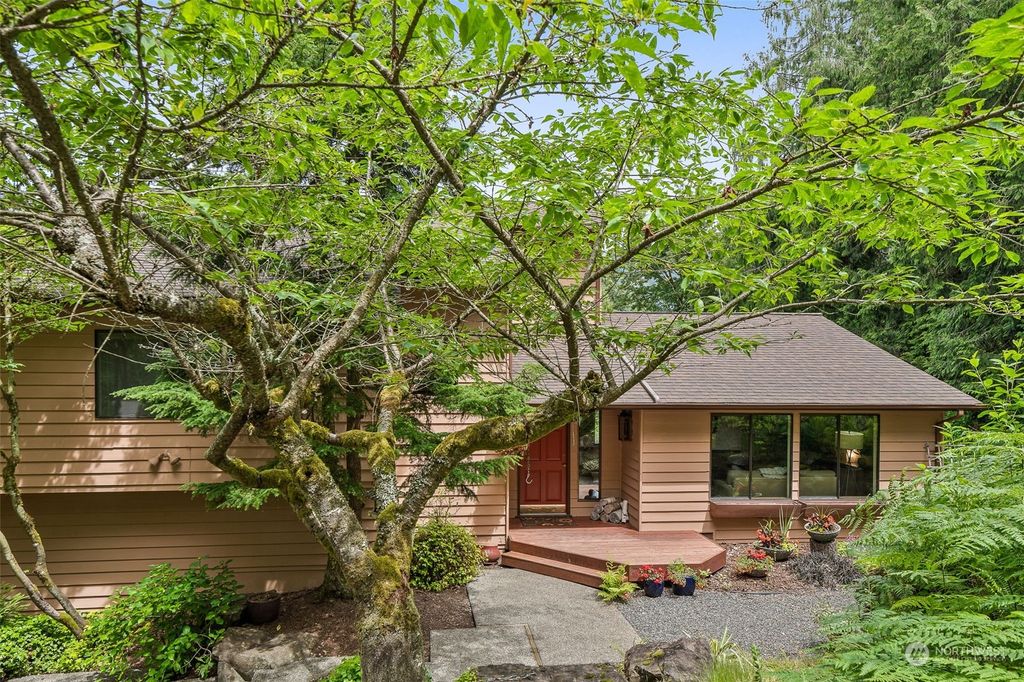 Photo of 24515 SE 146th st St, Issaquah, WA 98027 (MLS # 2239524)