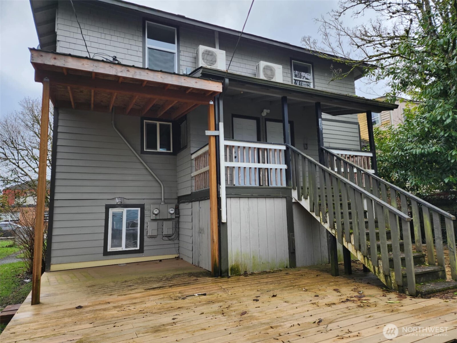 204 W 1st Street