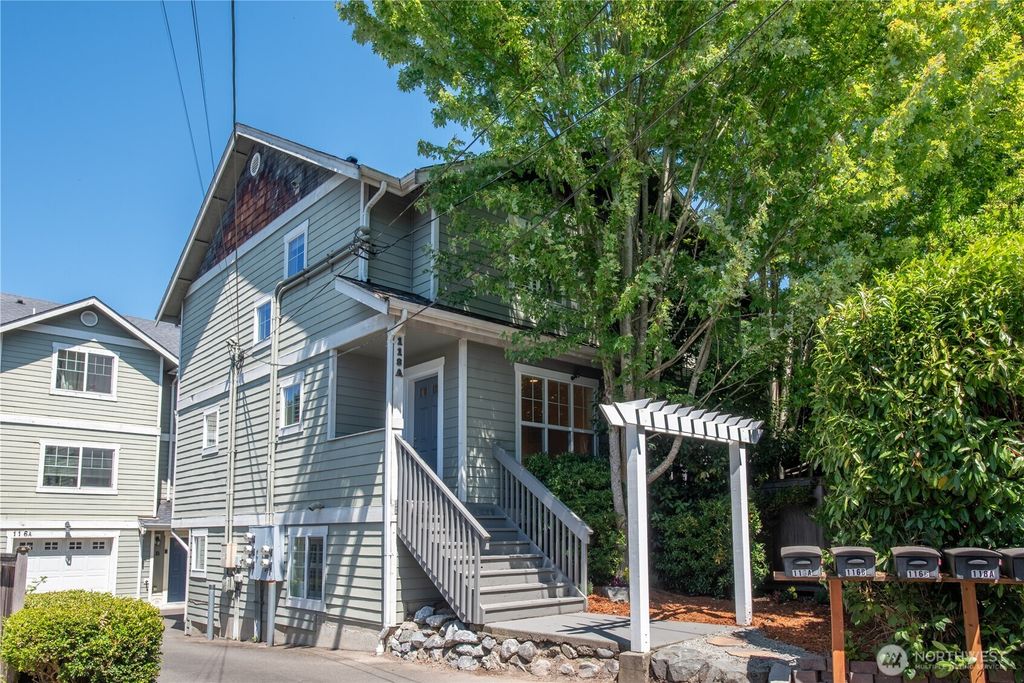 Photo of 118 N 104th Street #A, Seattle, WA 98133 (MLS # 2451500)