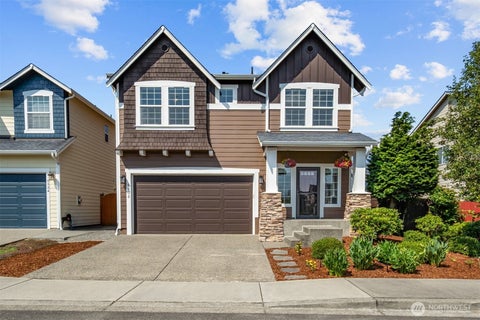 Photo of 5202 NE 7th Street, Renton, WA 98059 (MLS # 2570050)