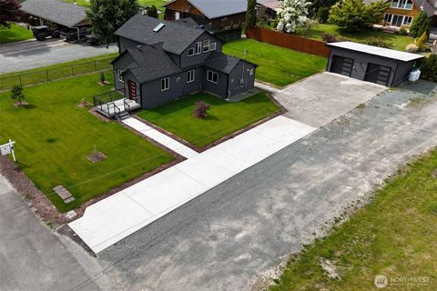 Photo of 1294 Seeman Street, Darrington, WA 98241 (MLS # 2537728)