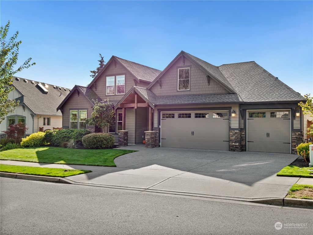 Photo of 25625 SE 209th Loop SE, Covington, WA 98042 (MLS # 2288664)