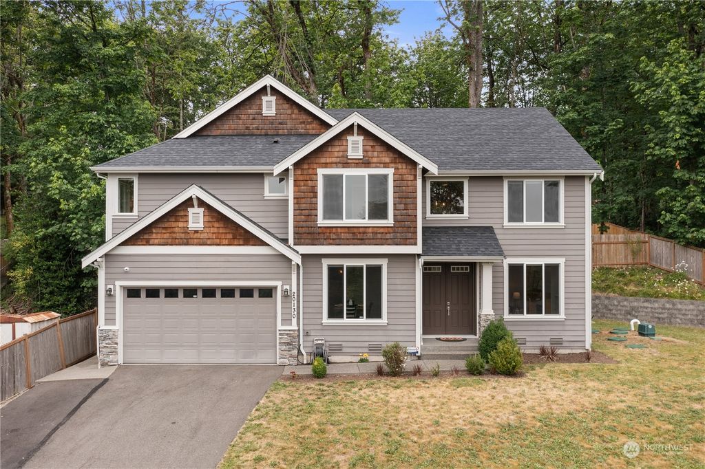 Photo of 20130 SE 152nd Street, Renton, WA 98059 (MLS # 2137530)