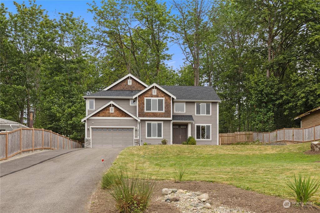 Photo of 20130 SE 152nd Street, Renton, WA 98059 (MLS # 2137530)