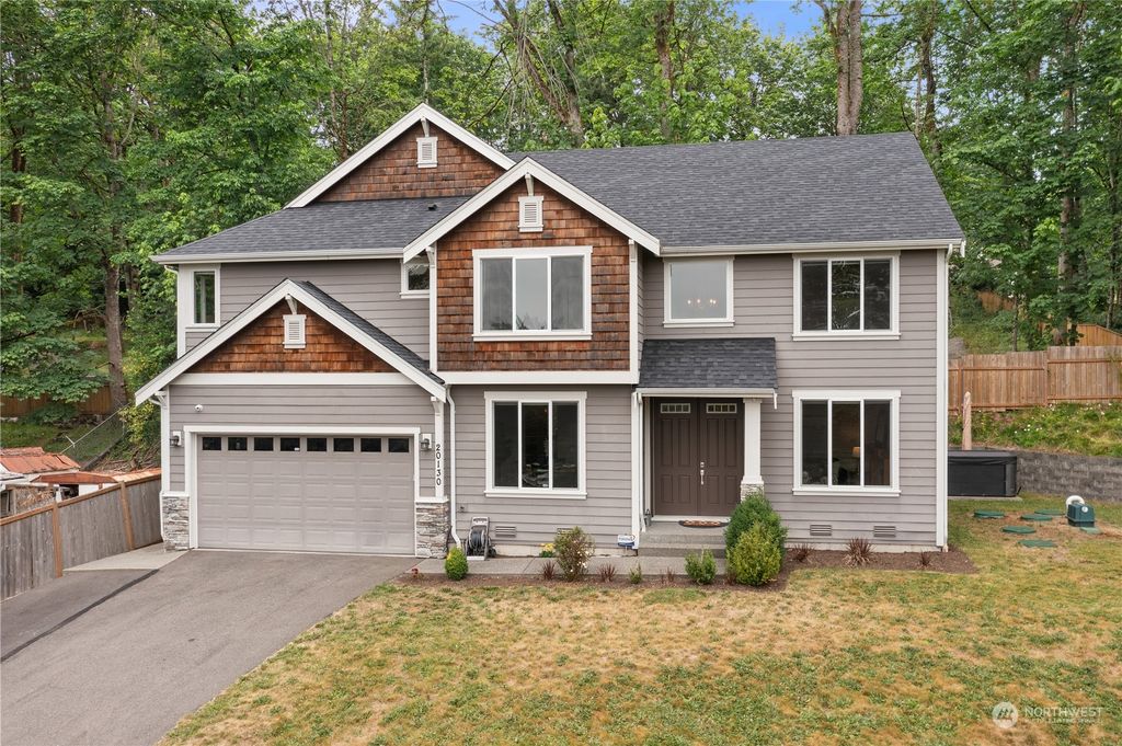 Photo of 20130 SE 152nd Street, Renton, WA 98059 (MLS # 2137530)