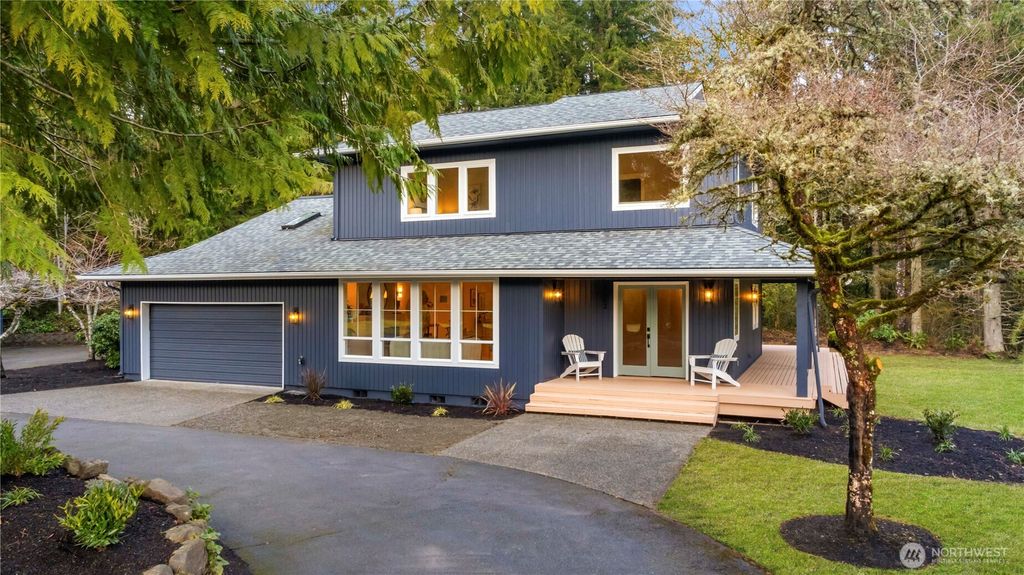Photo of 17302 270th Avenue SE, Issaquah, WA 98027 (MLS # 2333979)