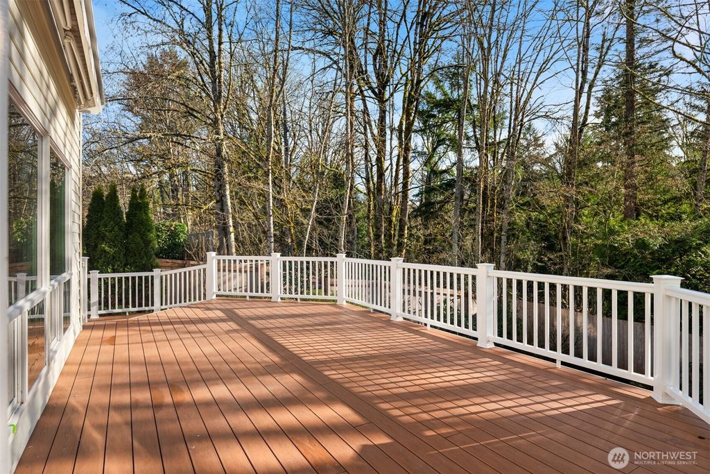 Photo of 6731 153rd Place SE, Bellevue, WA 98006 (MLS # 2484384)