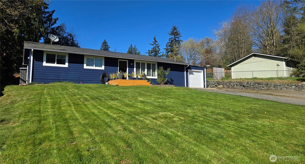 Photo of 10815 22nd Place SE, Lake Stevens, WA 98205 (MLS # 2504214)