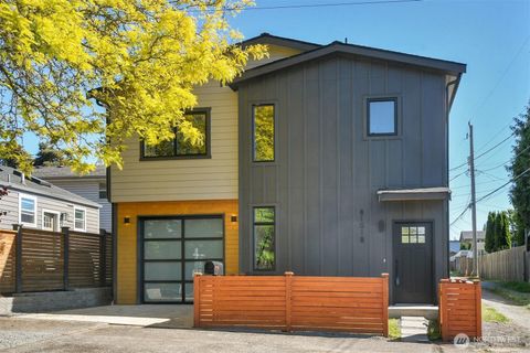 Photo of 8101 15th Avenue SW #B, Seattle, WA 98106 (MLS # 2531494)