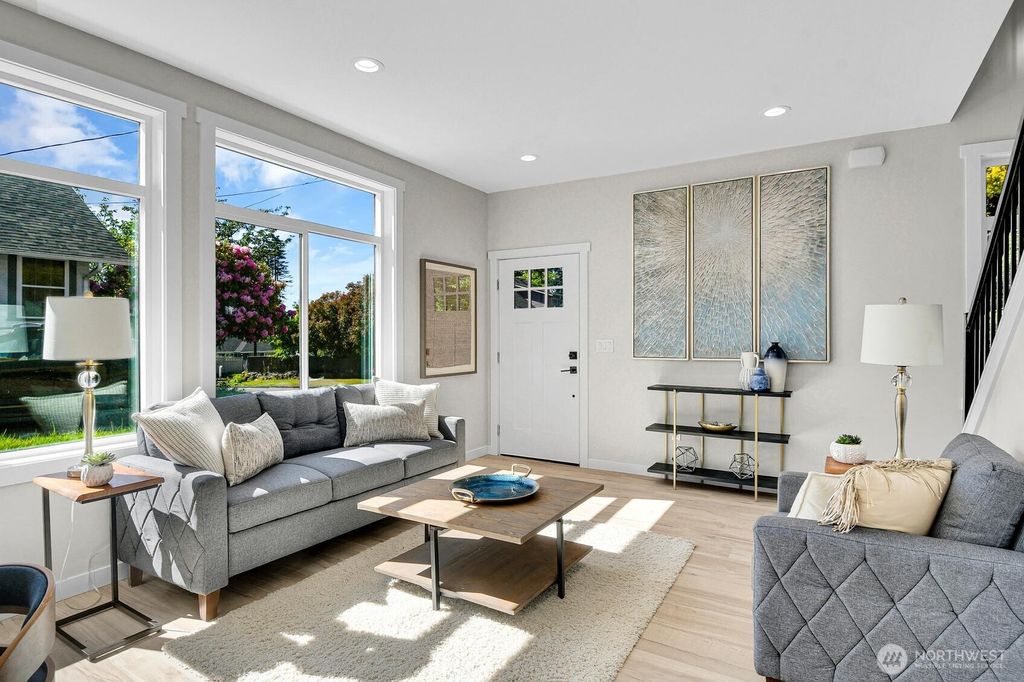 Photo of 8101 15th Avenue SW #B, Seattle, WA 98106 (MLS # 2531494)