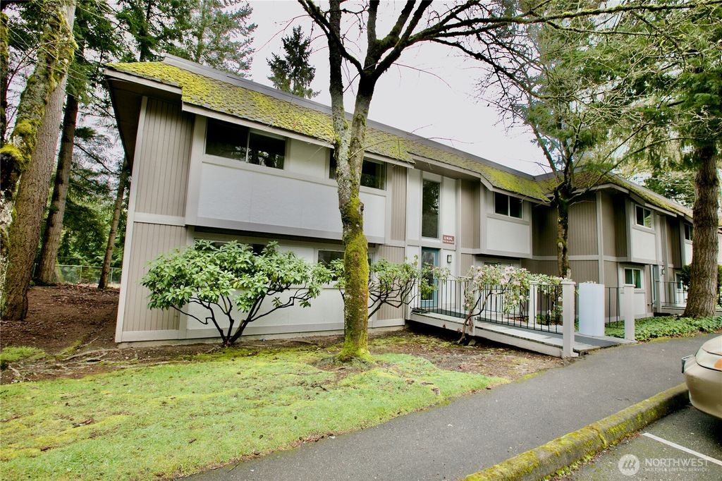 Photo of 4601 SW 320th Street #Q5, Federal Way, WA 98023 (MLS # 2548393)