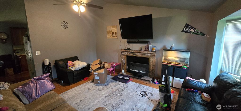 Photo of 8716 157th Street Ct E, Puyallup, WA 98375 (MLS # 2465856)