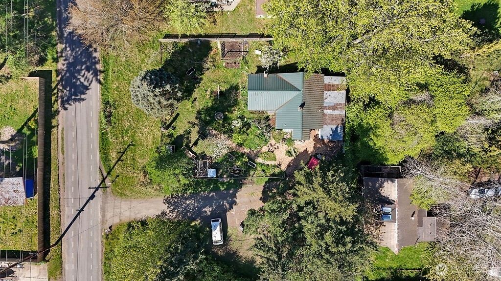 Photo of 909 Rosecrans St, Port Townsend, WA 98368 (MLS # 2513454)