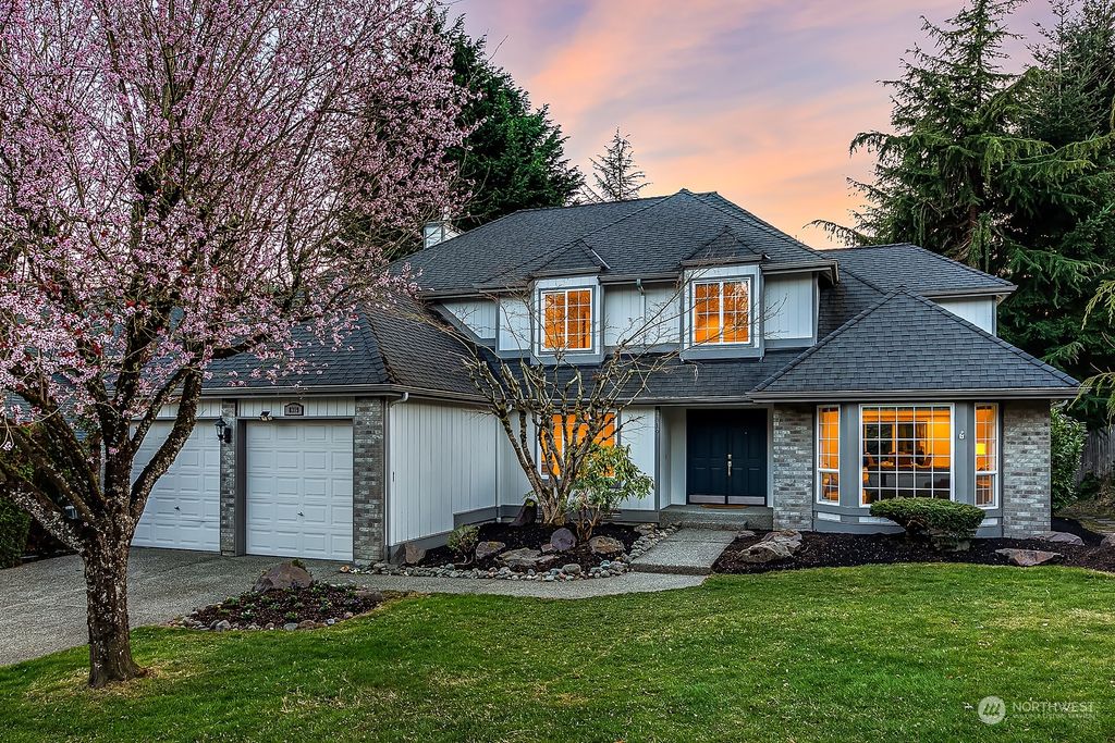 Photo of 8319 126th Place SE, Newcastle, WA 98056 (MLS # 2064821)