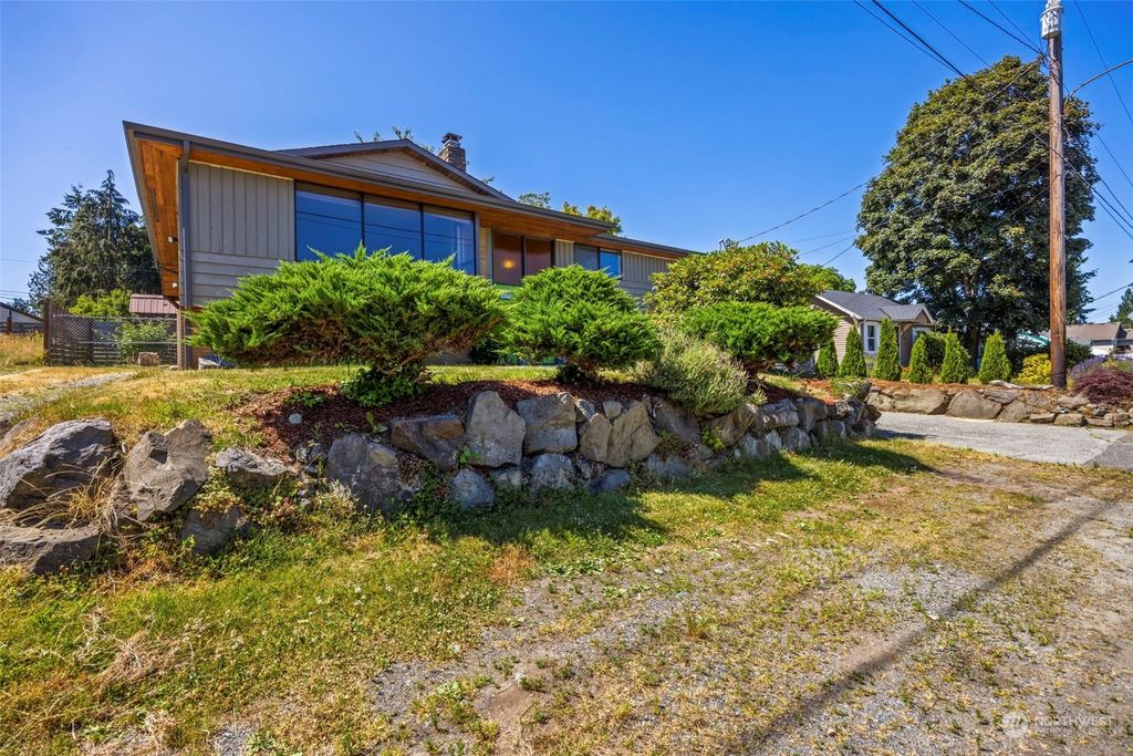 Photo of 7014 Olympic Drive, Everett, WA 98203 (MLS # 2246987)