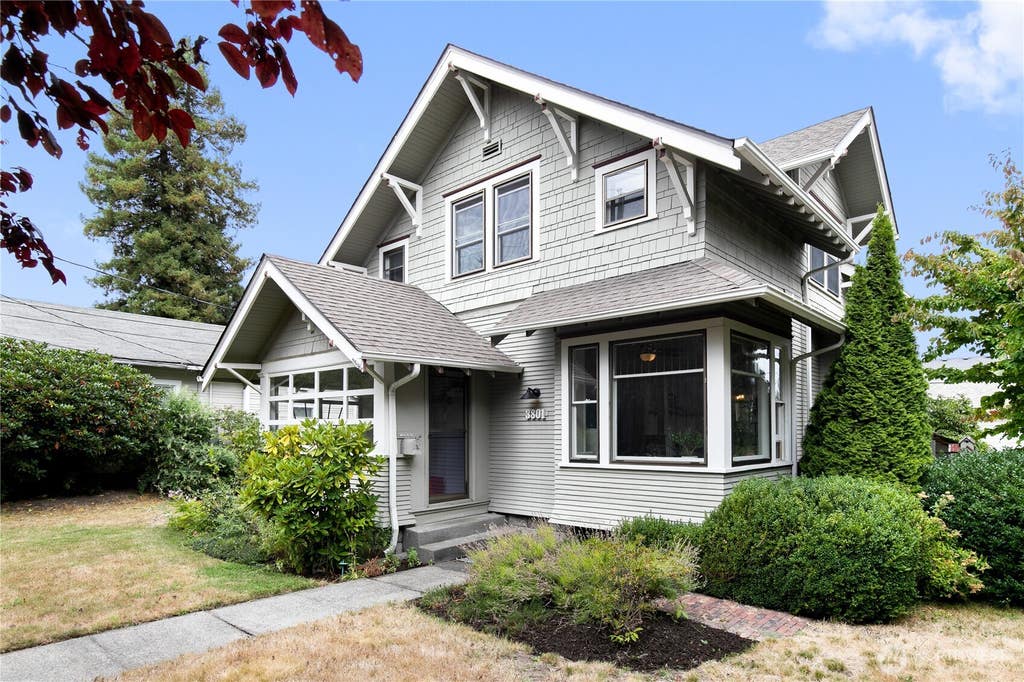 Photo of 3801 N 21st Street, Tacoma, WA 98406 (MLS # 2571014)