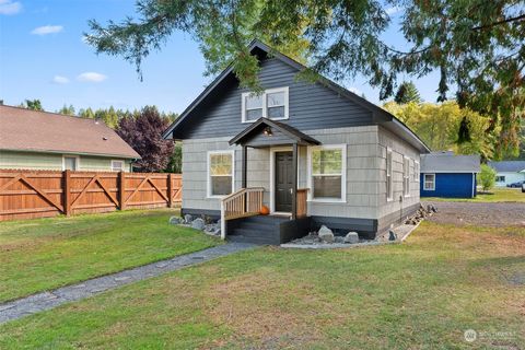 A home in Winlock