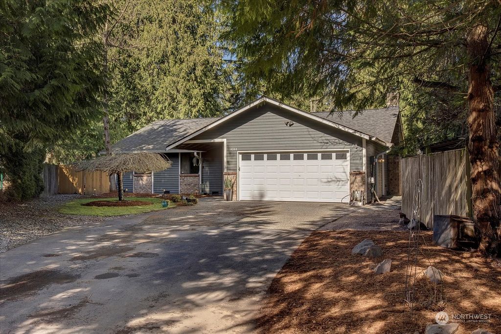 Photo of 14144 280th Lane NE, Duvall, WA 98019 (MLS # 2210987)