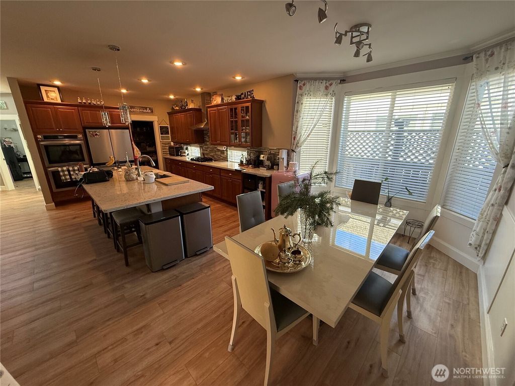 Photo of 6315 122nd Street Ct E, Puyallup, WA 98373 (MLS # 2525300)