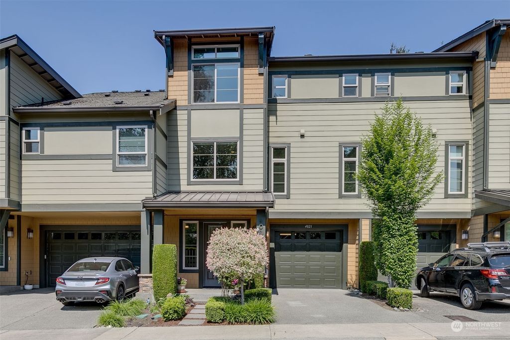 Photo of 4021 Wells Avenue N, Renton, WA 98056 (MLS # 2071199)