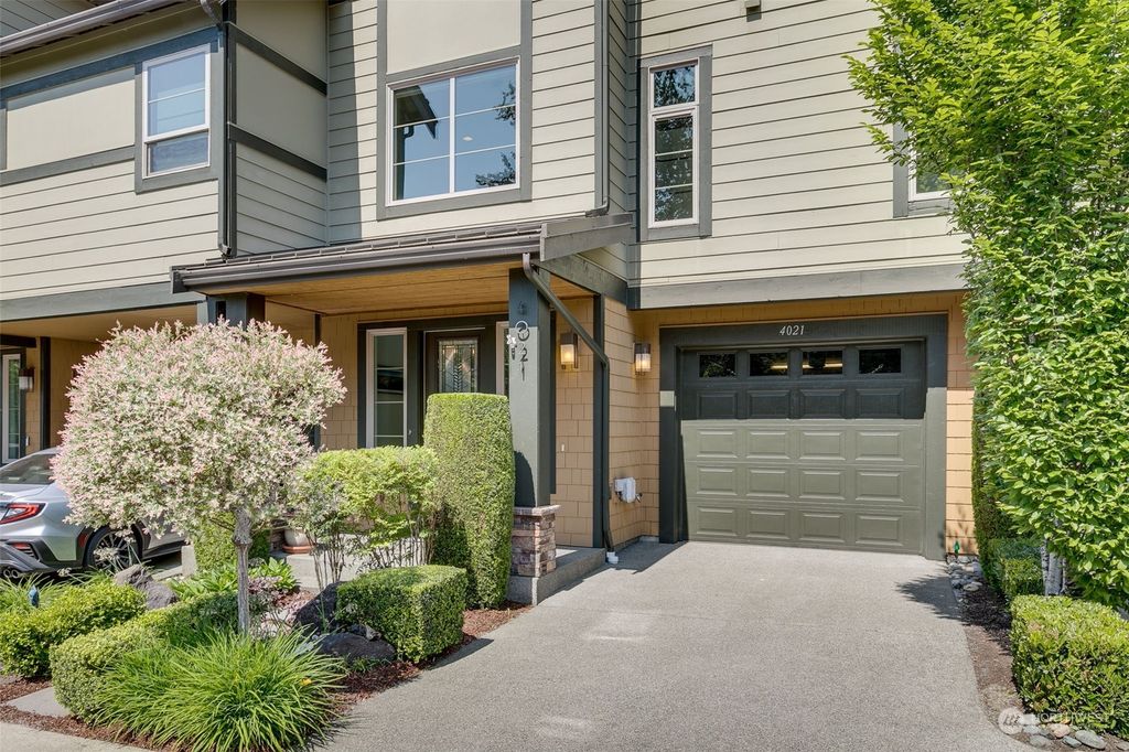 Photo of 4021 Wells Avenue N, Renton, WA 98056 (MLS # 2071199)