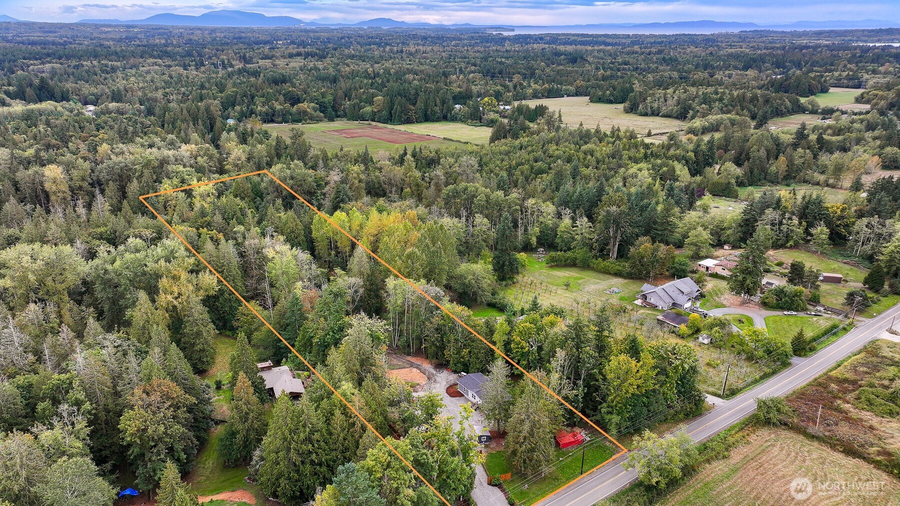 3563 Sweet Road