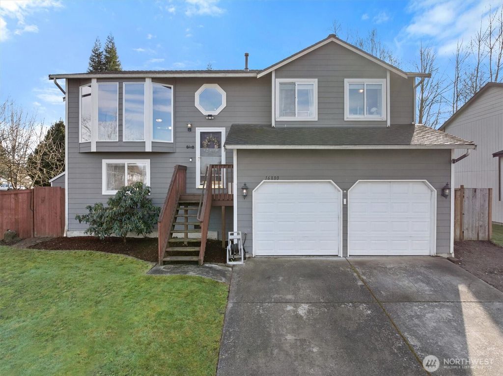 Photo of 16880 Snoqualmie Lane SE, Monroe, WA 98272 (MLS # 2477686)