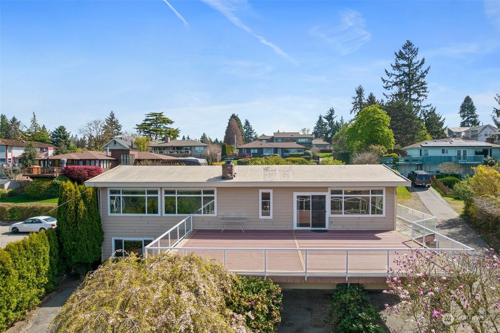 Photo of 18440 4th Avenue SW, Normandy Park, WA 98166 (MLS # 2304670)