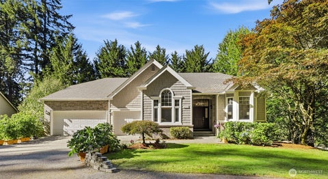 Photo of 11033 169th Place NE, Redmond, WA 98052 (MLS # 2577984)