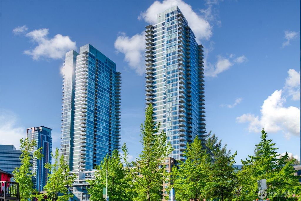 Photo of 588 Bell Street #3104, Seattle, WA 98121 (MLS # 2531023)