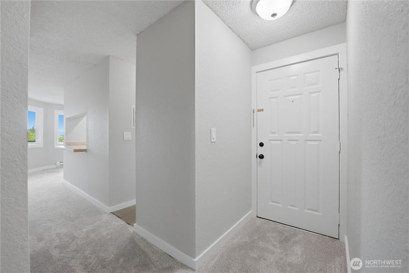4189 W Lake Sammamish Parkway SE B309