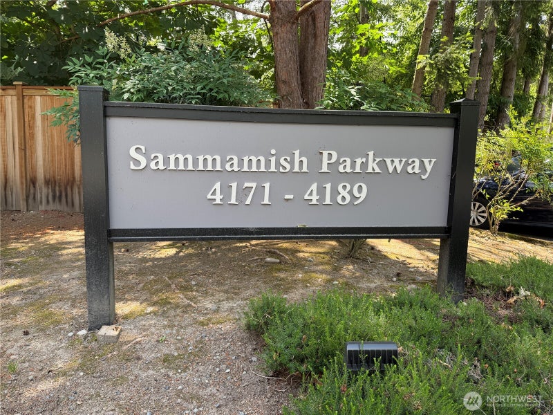 4189 W Lake Sammamish Parkway SE B309
