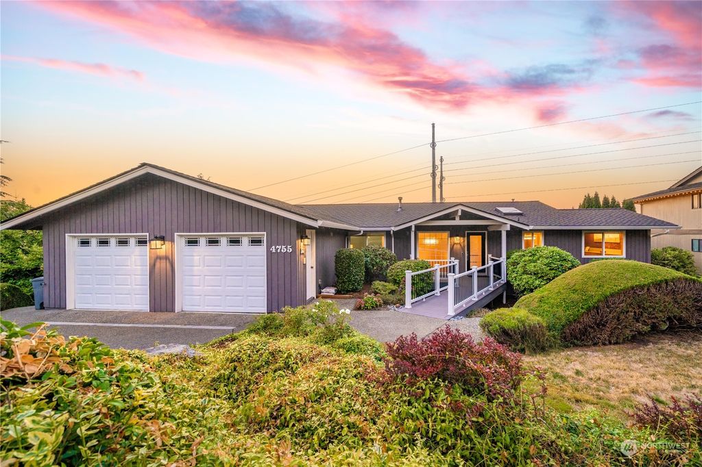 Photo of 4755 Somerset Drive SE, Bellevue, WA 98006 (MLS # 2013913)