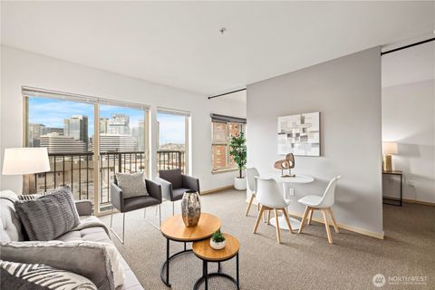 Photo of 1620 Belmont Avenue #623, Seattle, WA 98122 (MLS # 2487880)