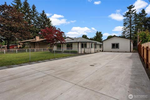 Photo of 8827 B E D Street #2, Tacoma, WA 98445 (MLS # 2539963)