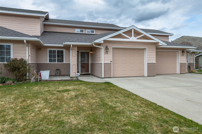 111 Whitebirch Place C