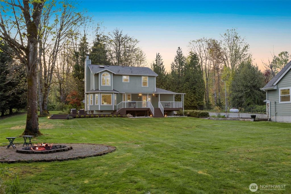 Photo of 16302 230th Avenue SE, Maple Valley, WA 98038 (MLS # 2365432)