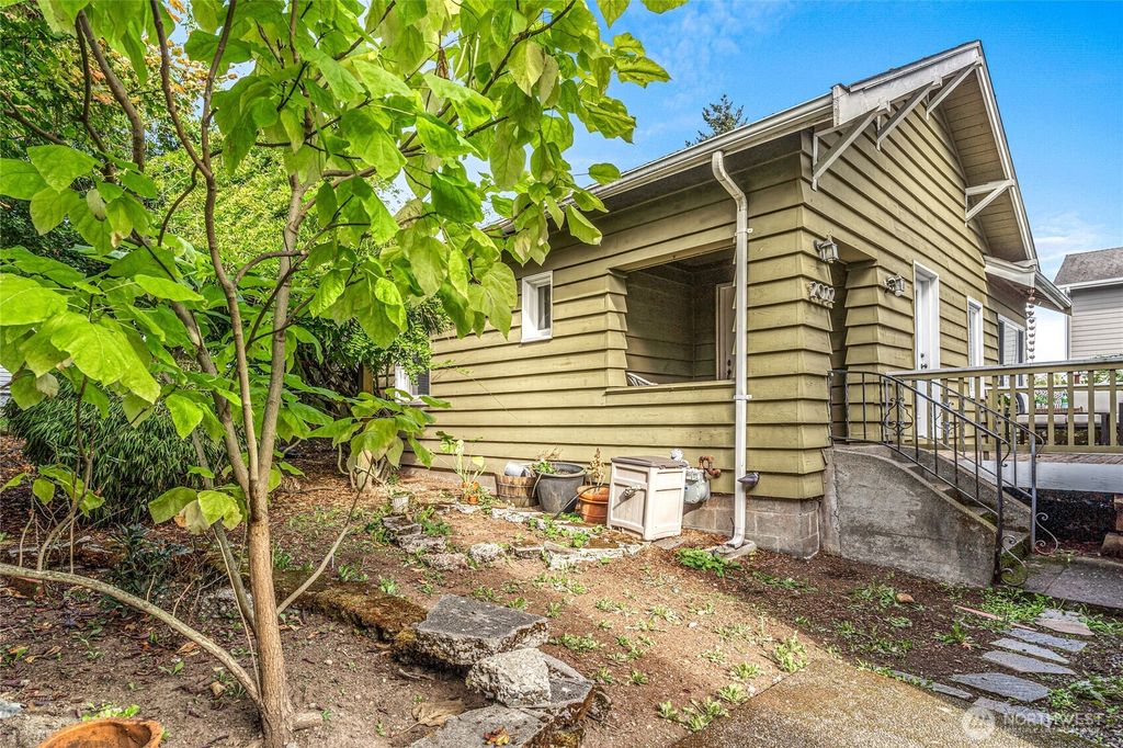 Photo of 2022 S Norman Street, Seattle, WA 98144 (MLS # 2445260)