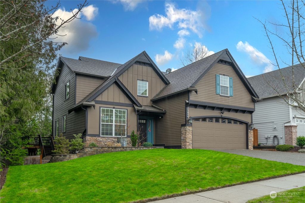 Photo of 25824 214th Avenue SE, Maple Valley, WA 98038 (MLS # 2197522)