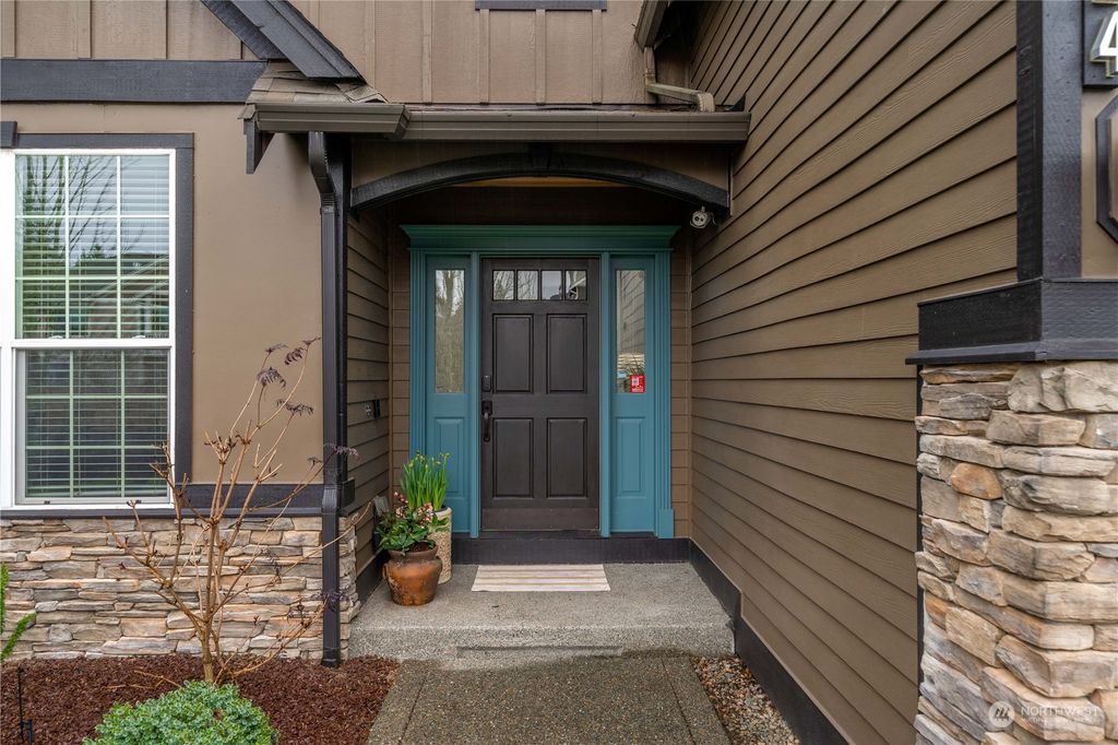 Photo of 25824 214th Avenue SE, Maple Valley, WA 98038 (MLS # 2197522)