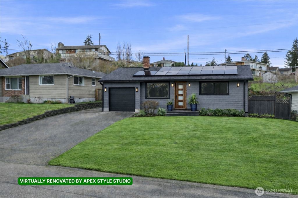 Photo of 232 Bridgeway, Everett, WA 98201 (MLS # 2485613)