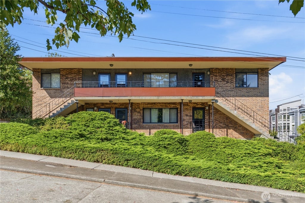Photo of 4301 Whitman Avenue N, Seattle, WA 98103 (MLS # 2580702)