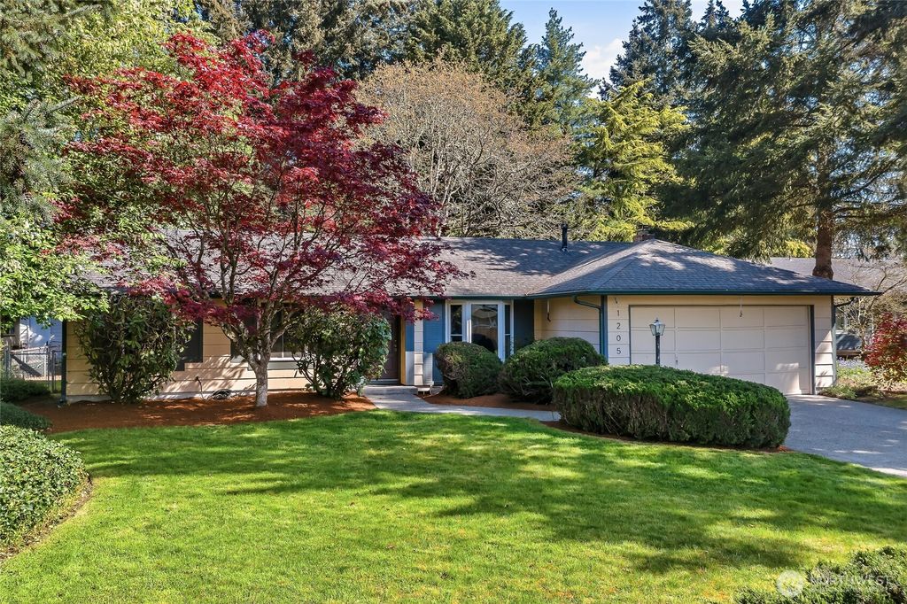 Photo of 1205 156th Street Ct E, Tacoma, WA 98445 (MLS # 2516147)
