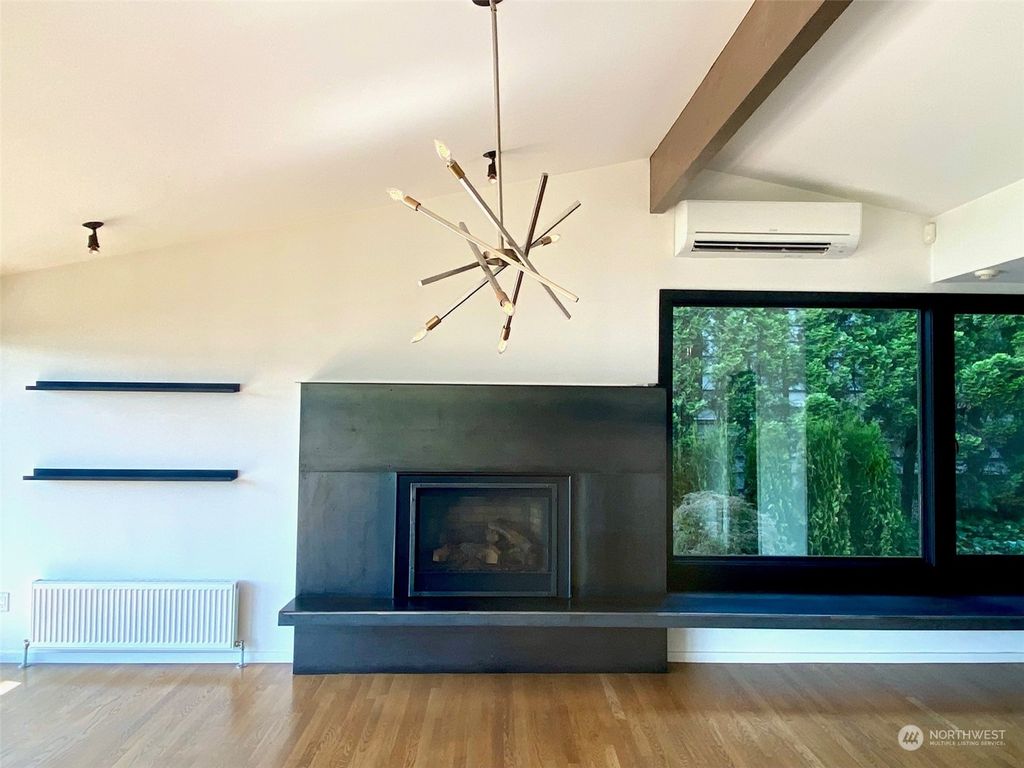 Photo of 6008 E Mercer Way, Mercer Island, WA 98040 (MLS # 2140512)