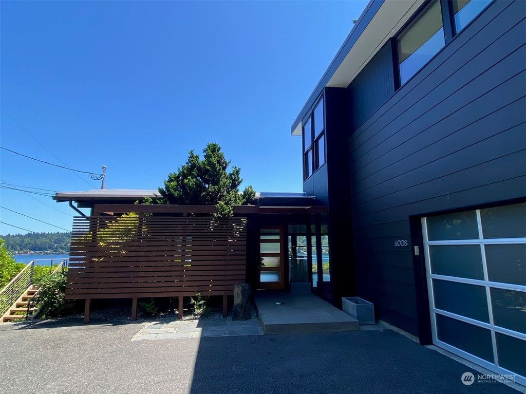 Photo of 6008 E Mercer Way, Mercer Island, WA 98040 (MLS # 2140512)